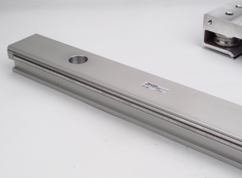 R192115231 力士樂滾輪導軌